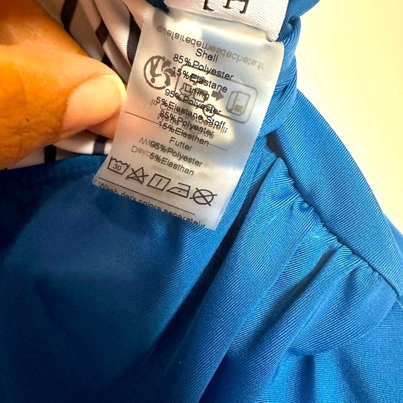 Hanna Nikole EUC Size 22 Halter Top Asymmetrical Skirted Swim Top Striped - Picture 9 of 9